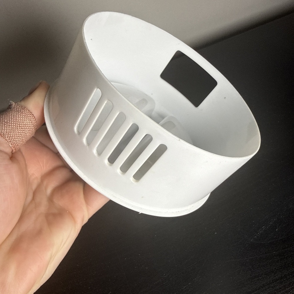 Vintage Brown W/ White Lid Rubbermaid 2.25 Quarts Pitcher - Picture 14 of 14